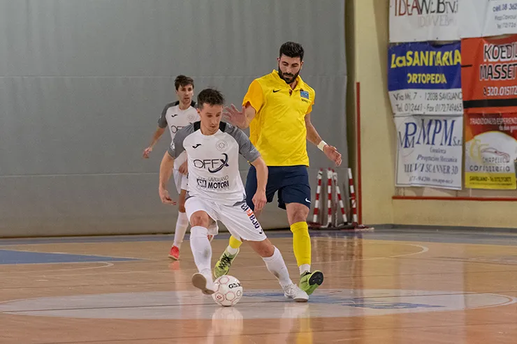 Prima sconfitta interna